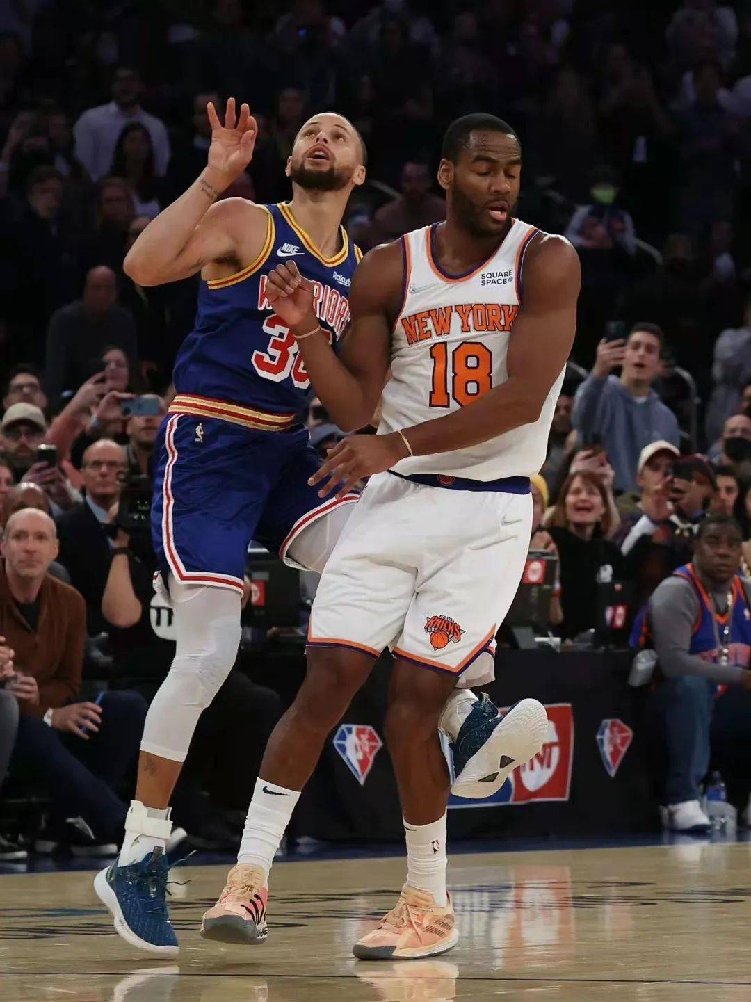 开云体育登录-里程碑夜勒沃库森远射贴柱，NBA常规赛国际比赛日刷纪录，赛场秩序良好，细节决定成败